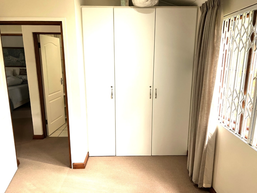 2 Bedroom Property for Sale in Harkerville A H Western Cape